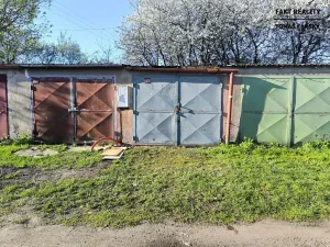 Pronájem garáže, Lovosice, Terezínská, 19 m2