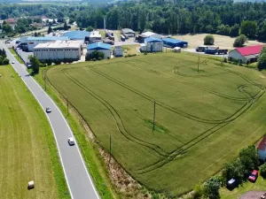 Prodej komerčního pozemku, Mirovice, 6430 m2