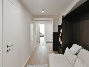 Pronájem bytu 2+kk, Praha - Vinohrady, Laubova, 50 m2