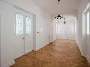 Pronájem kanceláře, Praha - Vinohrady, Italská, 255 m2