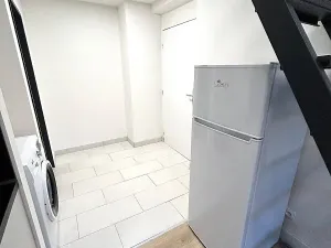 Pronájem bytu 1+kk, Praha - Radotín, Vrážská, 26 m2