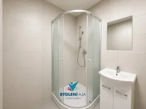 Prodej bytu 2+1, Krupka, Karla Čapka, 62 m2