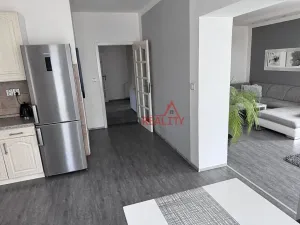 Prodej rodinného domu, Mníšek pod Brdy, Pod Skalkou, 188 m2
