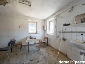 Prodej zemědělského objektu, Korouhev, 1400 m2