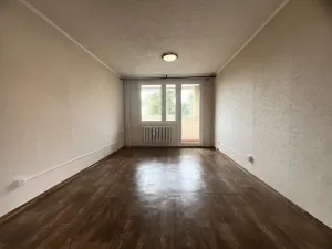 Pronájem bytu 2+1, Slaný, Všehlušická, 49 m2