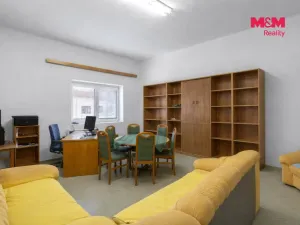 Prodej obchodního prostoru, Paskov, Náměstí, 205 m2