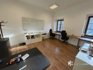 Pronájem kanceláře, Praha - Dolní Počernice, Národních hrdinů, 19 m2