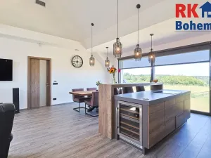 Pronájem bytu 4+kk, Doubravčice, K Jízdárně, 184 m2