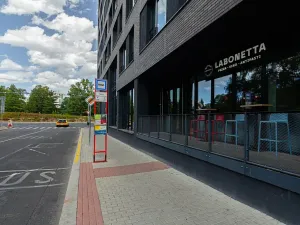 Pronájem obchodního prostoru, Praha - Prosek, Litoměřická, 116 m2
