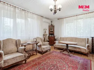 Prodej rodinného domu, Kněžmost - Koprník, 250 m2