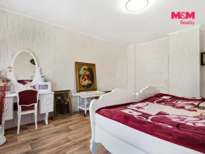 Prodej rodinného domu, Kněžmost - Koprník, 250 m2