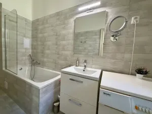 Pronájem bytu 2+1, Praha - Bubeneč, Rooseveltova, 70 m2