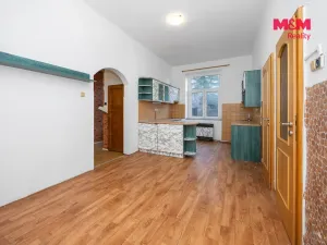 Prodej bytu 3+1, Pardubice - Zelené Předměstí, K Višňovce, 97 m2