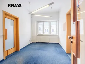 Pronájem skladu, Rudná, Masarykova, 1270 m2