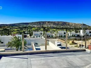 Prodej rodinného domu, Algorfa, Alicante, Španělsko, 235 m2