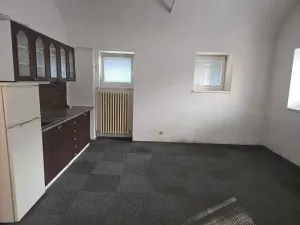 Pronájem skladu, Liberec, Košická, 79 m2