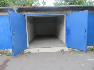 Pronájem garáže, Brno, Kneslova, 19 m2