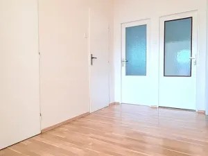 Pronájem bytu 3+kk, Praha - Podolí, Pod Pekařkou, 70 m2