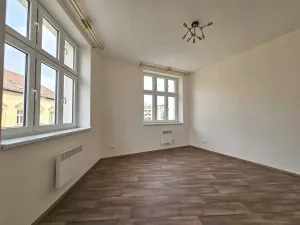 Pronájem bytu 3+kk, Praha - Žižkov, Rokycanova, 60 m2