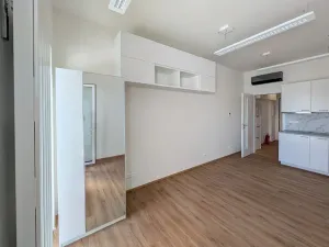 Pronájem bytu 1+kk, Brno, Komárovská, 29 m2
