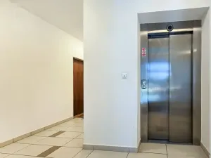 Pronájem bytu 3+kk, Praha - Michle, Magistrů, 73 m2