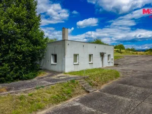 Prodej komerčního pozemku, Rtyně nad Bílinou - Malhostice, 14645 m2