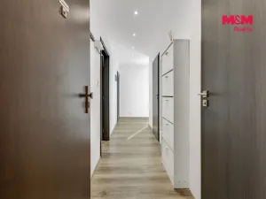 Prodej bytu 3+kk, Králův Dvůr, Pod Hájem, 76 m2