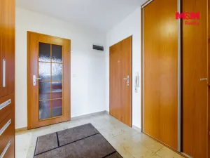 Pronájem bytu 4+kk, Karlovy Vary - Stará Role, Husova, 70 m2
