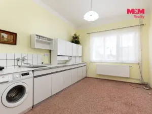 Prodej rodinného domu, Kravaře, Náměstí, 180 m2