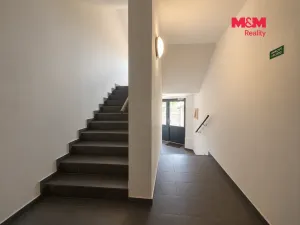 Prodej bytu 3+kk, Břežany II, 85 m2