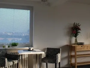 Pronájem bytu 3+1, Praha - Modřany, Hájenská, 77 m2