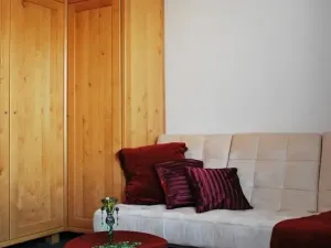 Pronájem bytu 3+1, Praha - Modřany, Hájenská, 77 m2