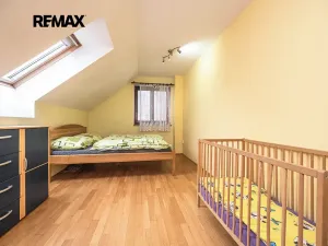 Pronájem rodinného domu, Mirošovice, Senohrabská, 150 m2
