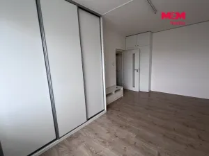 Pronájem bytu 2+1, Kladno - Kročehlavy, Pražská, 52 m2