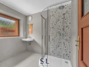 Prodej rodinného domu, Horní Planá, 200 m2