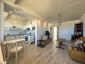 Prodej bytu 2+1, Teplice, Alejní, 54 m2