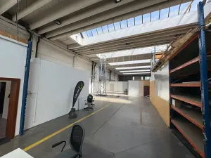 Pronájem výrobních prostor, Praha - Kunratice, Dobronická, 390 m2
