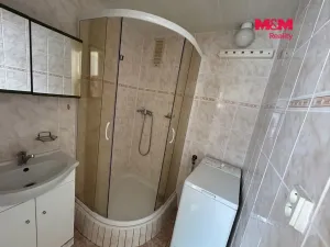 Pronájem bytu 2+1, Žatec, U Jezu, 65 m2