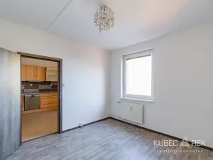 Pronájem bytu 4+1, Jindřichův Hradec, Kosmonautů, 83 m2