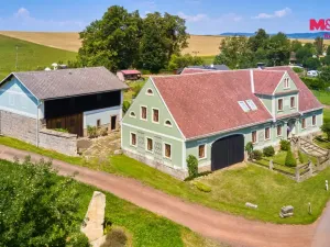 Prodej rodinného domu, Božanov, 263 m2