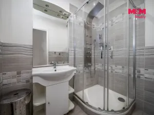 Pronájem bytu 2+kk, Praha, Pšenčíkova, 42 m2
