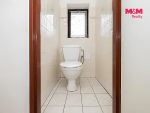 Prodej rodinného domu, Uhersko, 128 m2