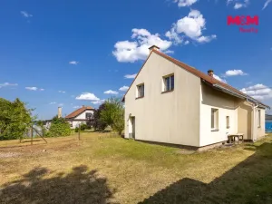 Prodej rodinného domu, Uhersko, 128 m2
