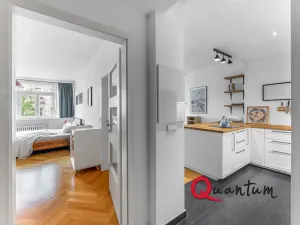 Prodej bytu 2+kk, Praha - Holešovice, Komunardů, 60 m2