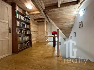 Prodej rodinného domu, Klíny, 211 m2