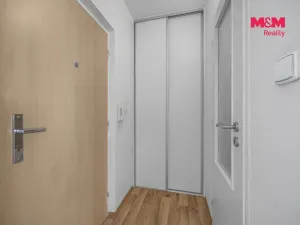 Prodej bytu 1+kk, Hradec Králové - Nový Hradec Králové, Vachkova, 37 m2