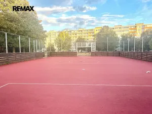 Prodej bytu 3+1, Praha - Prosek, Veltruská, 58 m2