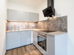 Pronájem bytu 2+kk, Praha - Černý Most, Arnošta Valenty, 41 m2