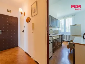 Prodej bytu 3+1, Mariánské Lázně - Úšovice, Hroznatova, 60 m2