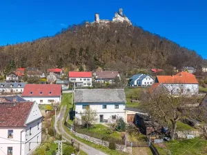 Prodej rodinného domu, Bezděz, 168 m2